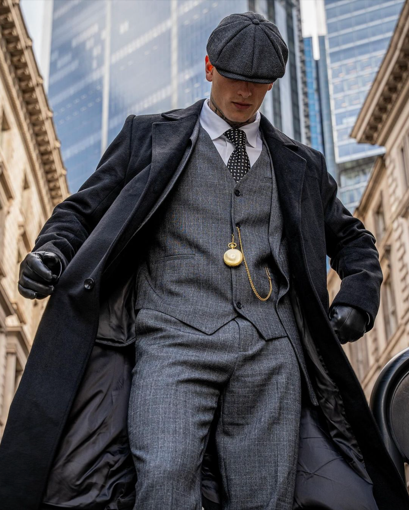 Charlie - 3-Piece Suit